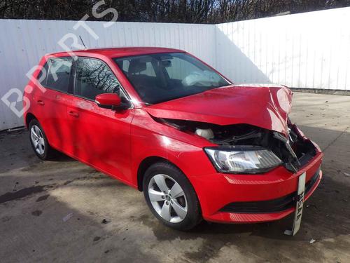 Brugte SKODA FABIA III (NJ3) 1.0 TSI 4645713