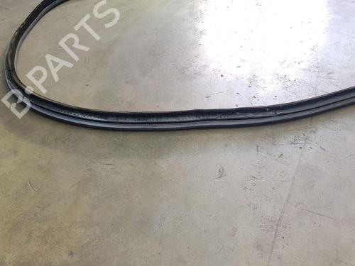 Rubber door seal MCLAREN 720S 4.0 | BP29492888C142 