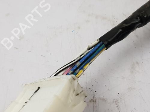 Right mirror HONDA JAZZ III (GE_, GG_, GP_, ZA_) 1.3 i (GE6, GG3, GG6) | BP30184905C27