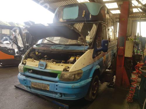 Brugte FORD TRANSIT Van (FA_ _) 2.4 TDCi RWD (100 hp) 4308566