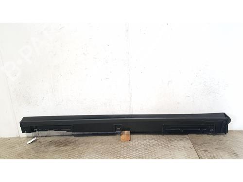Used Left sideskirt Left sideskirt 39475773 39475773