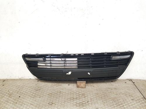 Used Grille TOYOTA AYGO (_B1_) 1.0 (KGB10_, KGB10R) (68 hp) 30364964