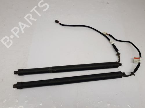Used Tailgate lift support LAND ROVER DISCOVERY SPORT (L550) 2.0 D 4x4 (180 hp) 30115735