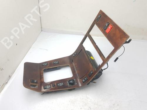 Used Shift knob Shift knob MERCEDES-BENZ S-CLASS (W140) S 420 (140.042, 140.043) (279 hp) 36308229 36308229