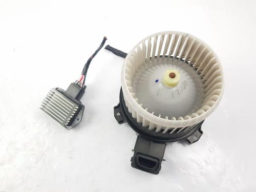 Used Heater blower motor TOYOTA HILUX VIII Pickup (_N1_) 2.4 D 4WD (GUN125_, GUN125R) (150 hp) 29839616