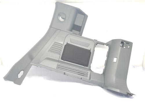 Used Boot lining Boot lining LAND ROVER DEFENDER Station Wagon (L663) D300 MHEV 4x4 (300 hp) 32221612 32221612