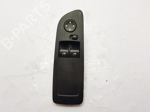 Used Right front window switch BMW 1 (E81) 116 i (122 hp) 30402798