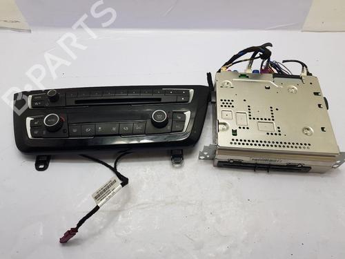 Used Electronic module BMW 3 (F30, F80) 318 i (136 hp) 30290443