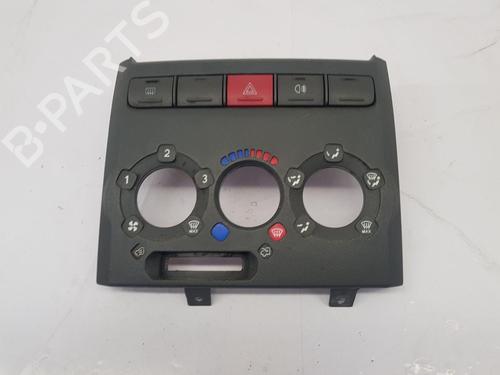 Used Warning switch Warning switch PEUGEOT BOXER Platform/Chassis (244) 2.0 HDi (84 hp) 35795743 35795743
