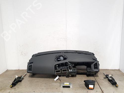 Used Dashboard VOLVO XC60 I SUV (156) D5 AWD (220 hp) 27689369