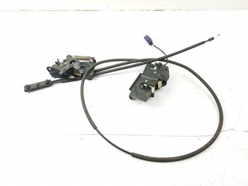 Used Hood lock BMW 2 Coupe (F22, F87) 218 d (150 hp) 30264365