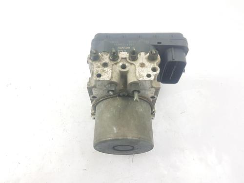 Used ABS pump TOYOTA RAV 4 III (_A3_) 2.2 D 4WD (ALA30_, ALA30R) (150 hp) 31053757