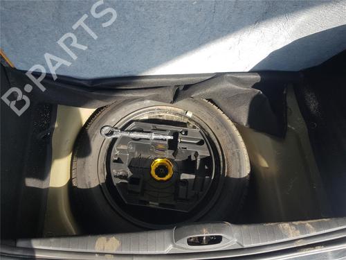 Peças PEUGEOT 208 I (CA_, CC_) 1.2 VTI 82 4909227