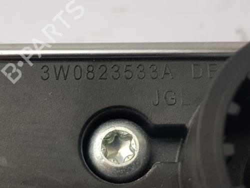 Switch BENTLEY CONTINENTAL FLYING SPUR (3W_) 6.0 | BP26667364I30 