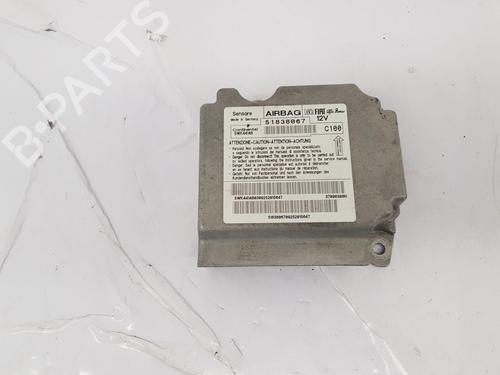 Airbag styreenhed Airbag styreenhed FIAT GRANDE PUNTO (199_) 1.4 (199AXB11, 199AXB1A, 199BXB1A, 199AXL1A) (77 hp) 35746331 35746331