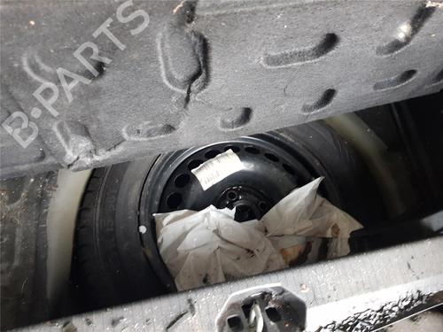 Used Parts VAUXHALL CORSA Mk III (D) (S07) 1.4 (L08) 4993436