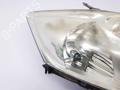 Right headlight TOYOTA AURIS (_E15_) 2.0 D-4D (ADE150_, ADE150R) | BP29815916C29 