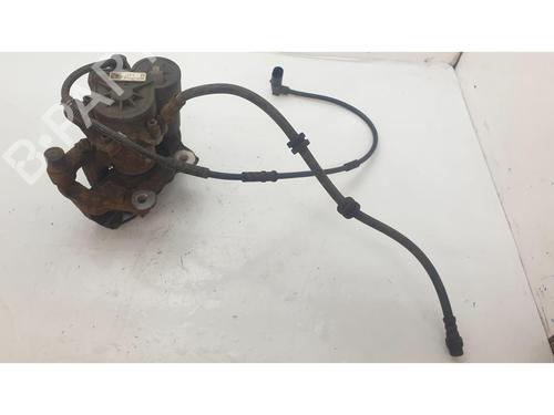 Used Right rear brake caliper BMW 2 Active Tourer (F45) 216 d (116 hp) 22671047