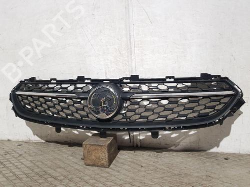 Grille OPEL CORSA F (P2JO) 1.2 (68) | BP30864768C40