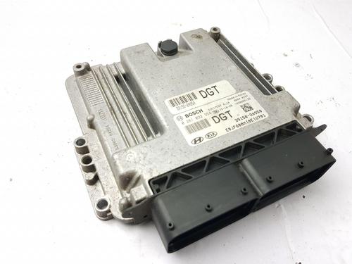 Used Engine control unit (ECU) KIA OPTIMA (FSGDS6B) 1.7 CRDi (136 hp) 32737695