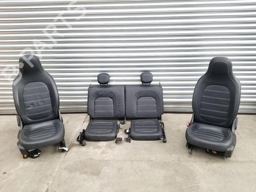 Sæde højre fortil SMART FORFOUR Hatchback (453) 1.0 (453.042, 453.043) (71 hp) 22673409