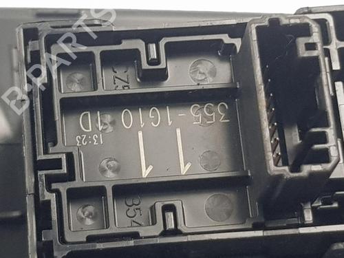 Right rear window switch TOYOTA COROLLA Hatchback (_E21_, _EA1_, _EH1_) 1.8 Hybrid (ZWE211, ZWE219) | BP27240522I28 