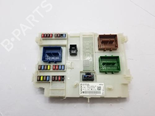 Used Electronic module VOLVO XC60 I SUV (156) D5 AWD (220 hp) 27530361
