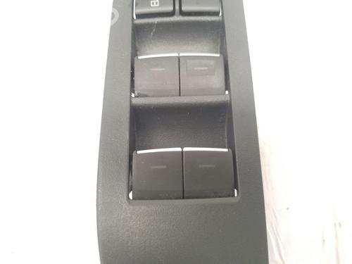 Right front window switch TOYOTA COROLLA Hatchback (_E21_, _EA1_, _EH1_) 1.8 Hybrid (ZWE211, ZWE219) | BP38931291I26 - Image 2
