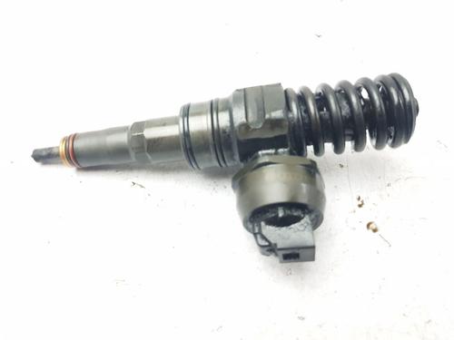 Used Injector Injector VW GOLF V (1K1) 1.9 TDI (105 hp) 33853305 33853305