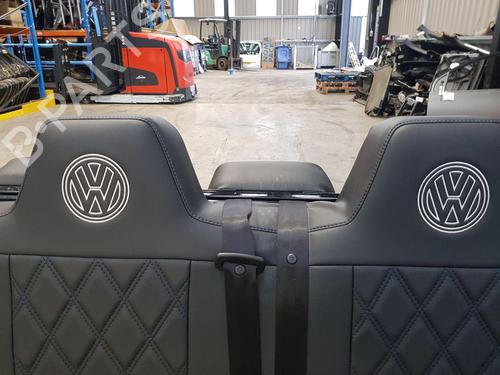 Rear seat VW TRANSPORTER T5 Van (7HA, 7HH, 7EA, 7EH) 2.0 TDI | BP31864337C17