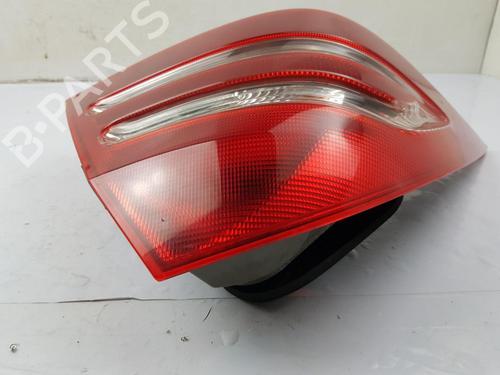 Right taillight MERCEDES-BENZ C-CLASS (W203) C 200 Kompressor (203.045) | BP28119884C35 