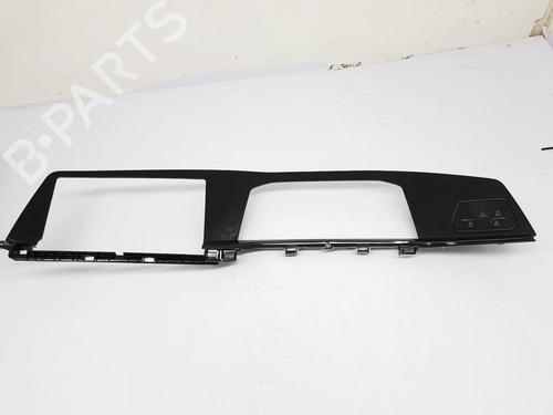 Annen VW GOLF VIII (CD1, DA1) 2.0 TDI (150 hp) 31574616