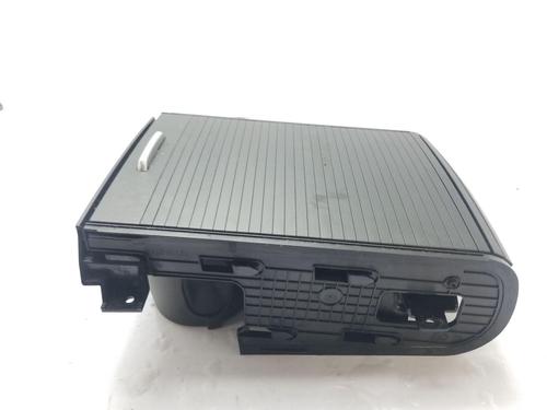 Cup/Object holder JAGUAR F-PACE (X761) 2.0 Ti4 AWD | BP28362871I37 