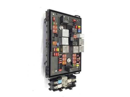 Used Fuse box Fuse box 39206183 39206183