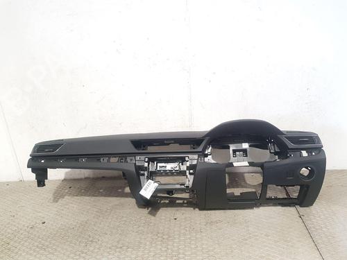 Used Dashboard Dashboard SKODA SUPERB III Estate (3V5) [2015-2024] 33413032 33413032