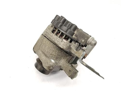 Used Alternator Alternator TOYOTA YARIS (_P13_) 1.5 (NSP131_) (112 hp) 39992633 39992633