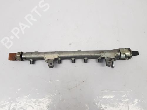 Used Injection rail AUDI A1 Sportback (8XA, 8XF) 1.6 TDI (105 hp) 30184950