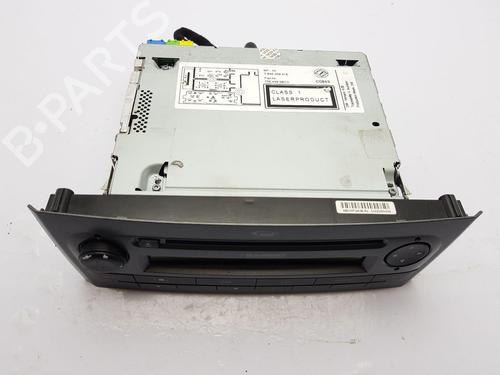 Used Radio FIAT GRANDE PUNTO (199_) 1.4 16V (199BXG1B, 199AXG1B) (95 hp) 22681704