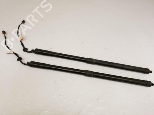 Tailgate lift support LAND ROVER RANGE ROVER SPORT II (L494) 5.0 SCV8 4x4 BP28158003C138