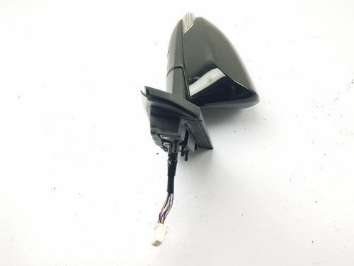 right-mirror-toyota-c-hr-_x1_-2016-26692963 main image