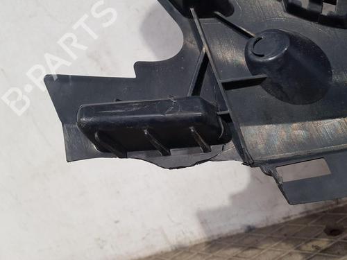 Grill VAUXHALL CORSA Mk III (D) (S07) 1.2 i 16V (L08) | BP29575789C40 