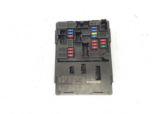 Used Fuse box Fuse box 36667311 36667311