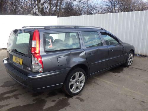 Engine control unit (ECU) VOLVO V70 II (285) D5 | BP32766620M57  - Image 9