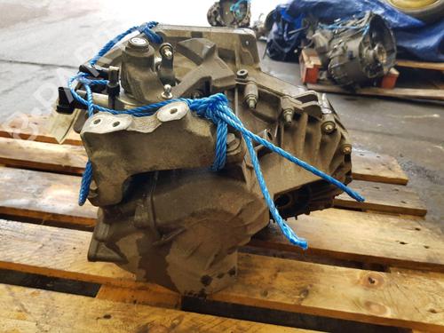 Gearbox VAUXHALL ASTRA Mk VI (J) Estate (P10) 2.0 CDTi | BP30137995M3