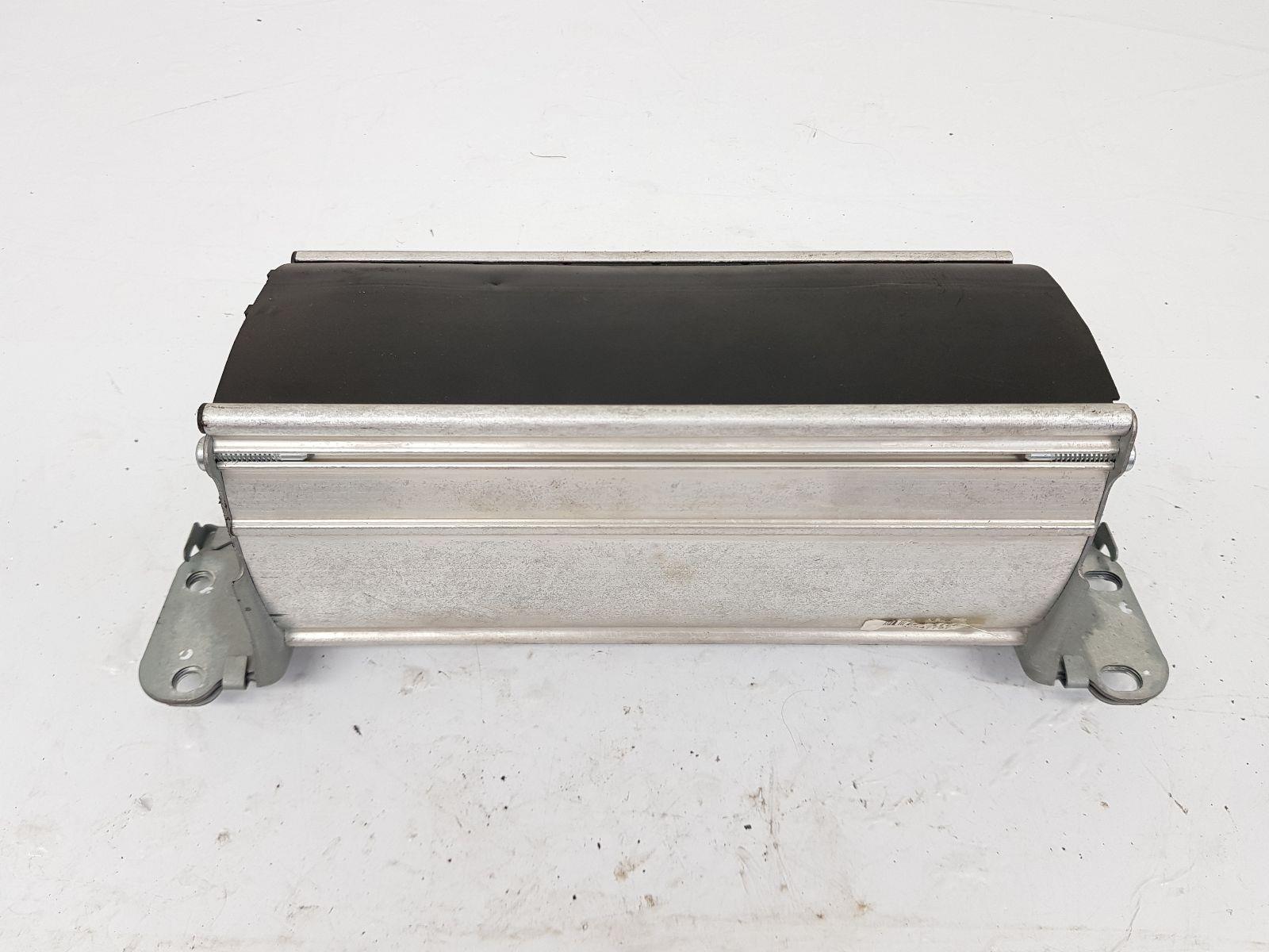 Passenger airbag – Porsche 911 (997) 3.8 Carrera S (2004-2008)