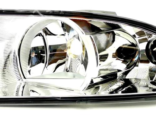 Used Right front fog light Right front fog light SKODA ROOMSTER Praktik (5J) 1.4 (86 hp) 34728922 34728922