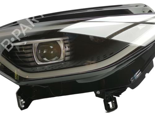 Used Right headlight Right headlight VW ID. Buzz Bus (EBB, EBJ) Electric (EBB) (204 hp) 34725286 34725286