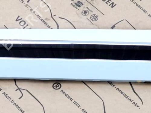 Used Door moulding trim Door moulding trim VW ARTEON (3H7, 3H8) 1.5 TSi (150 hp) 34726493 34726493