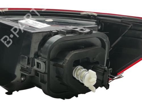 Left taillight CUPRA ATECA (KH7, KHP, KBP) 2.0 TSI 4Drive | BP37457958C34  - Image 6