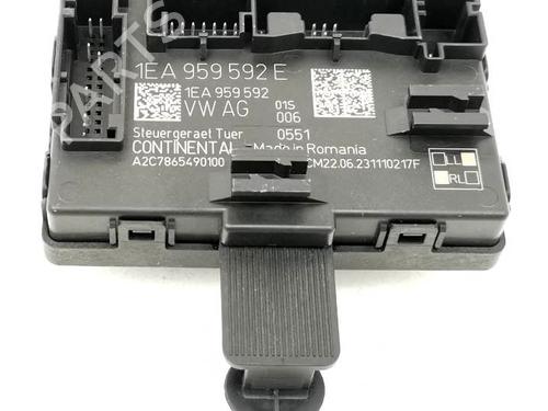 BP34731559M83 main image